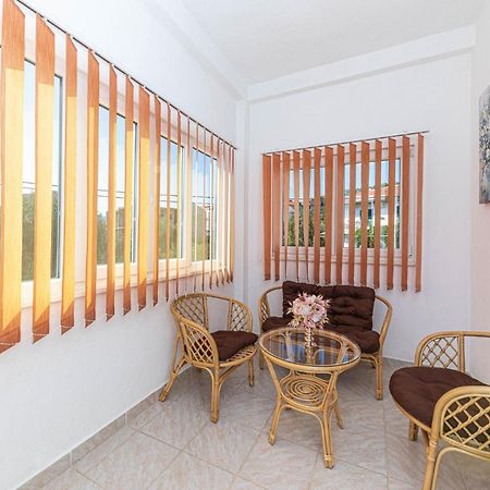 Gorgeous Apartment In Marina With Wifi Ngoại thất bức ảnh